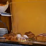 A Pinnata ホテル 4*