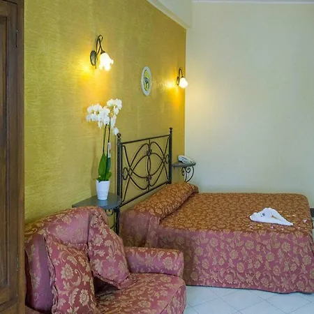 A Pinnata Hotel