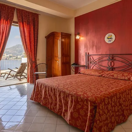 Hotell A Pinnata Lipari (Isola Lipari)