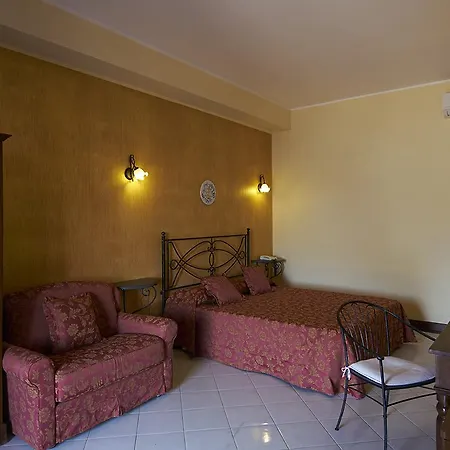 Hotel A Pinnata 4*