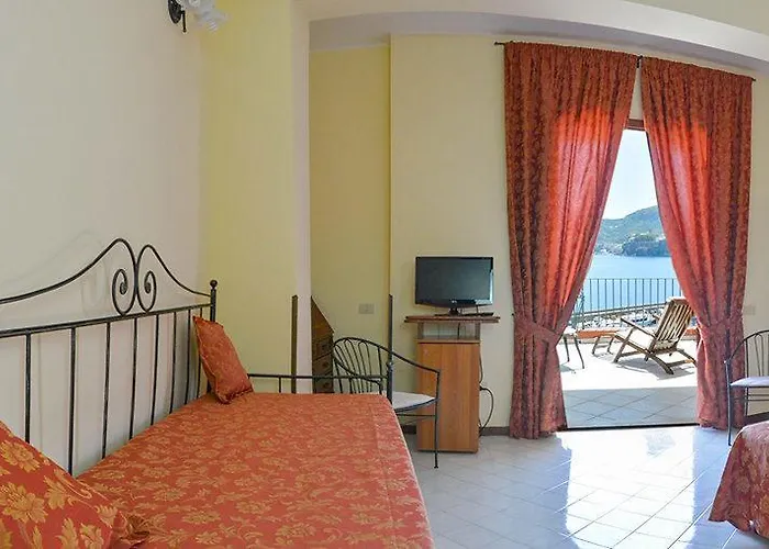 A Pinnata Hotell Lipari (Isola Lipari)