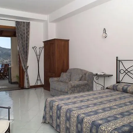 A Pinnata Lipari (Isola Lipari)