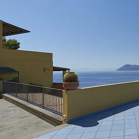 A Pinnata Hotel