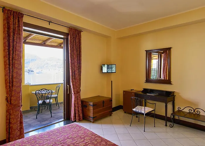 A Pinnata Hotel Lipari (Isola Lipari)