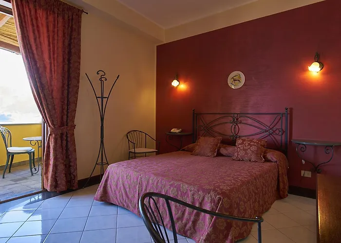 A Pinnata 4* ليباري